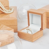 Rudorfer DE GmbH  -  Juwelierbedarf Goldschmiedebedarf Schmuckverpackungen Displays Dekorationsartikel - Holzetuis Schmuckverpackung